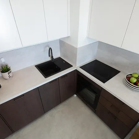 Lu Apartment *